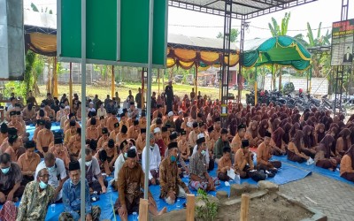Kegiatan Keagamaan Mabit Jum't Legi